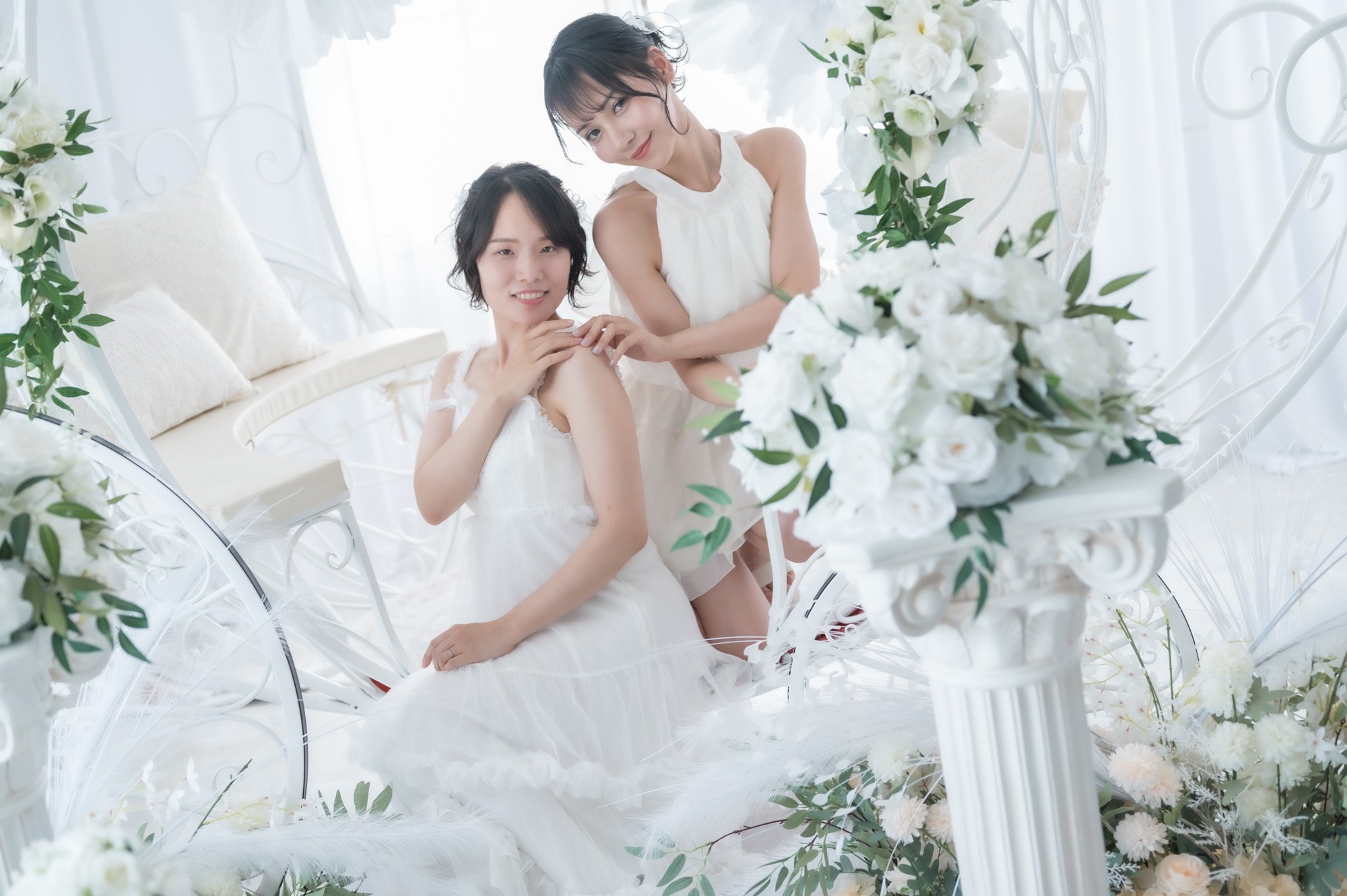 白のかよちゃんとのんちゃん